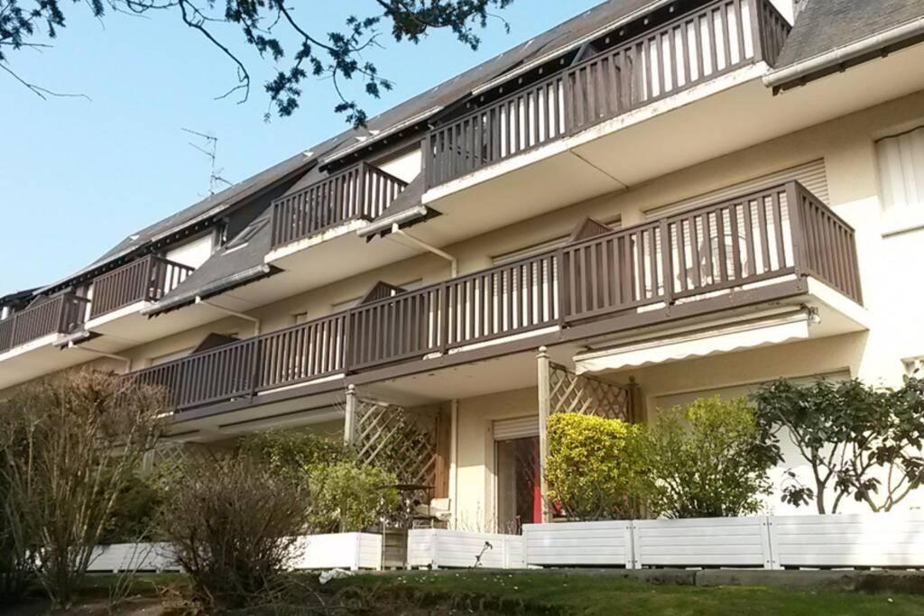 Coeur De Cabourg- Joli Studio Avec Terrasse - Apartment Ngoại thất bức ảnh
